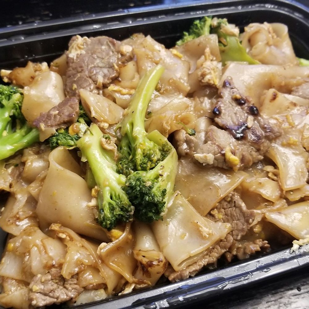 Love2eat - Pad See Yew - Thai Near Me - Charlottesville, Virginia Love2eat - Pad See Yew - Thai Near Me - Charlottesville, Virginia