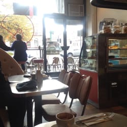 Little Bird Cafe - Super-cute retro diner fit out
