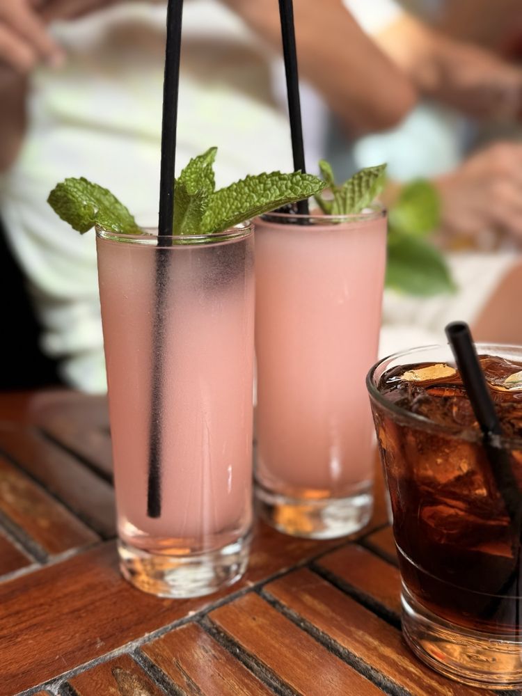 Drynk Bar & Lounge Image