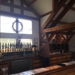 Tasting room! Tasting room!