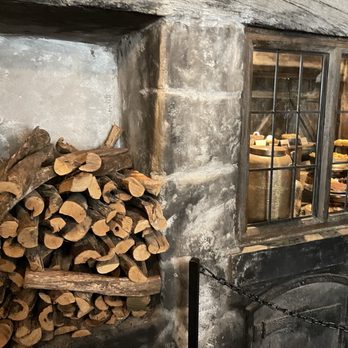 Three Broomsticks at Universal Studios Hollywood - British Near Me - Universal City, California Three Broomsticks at Universal Studios Hollywood - British Near Me - Universal City, California