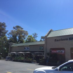 Eastern Shore Ace Hardware - Lots of pretty plants