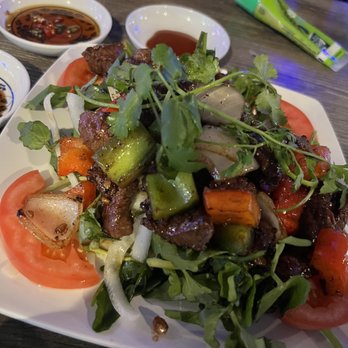 Cutie Lounge - Bo luc lac - Lounges Near Me - Westminster, California