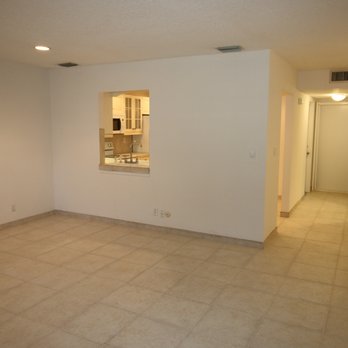 Universal Tile Restoration - Tile floors AFTER cleaning - Refinishing Services Near Me - Deerfield Beach, Florida