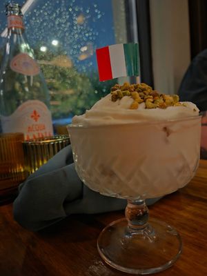 Pazza on Porter by null