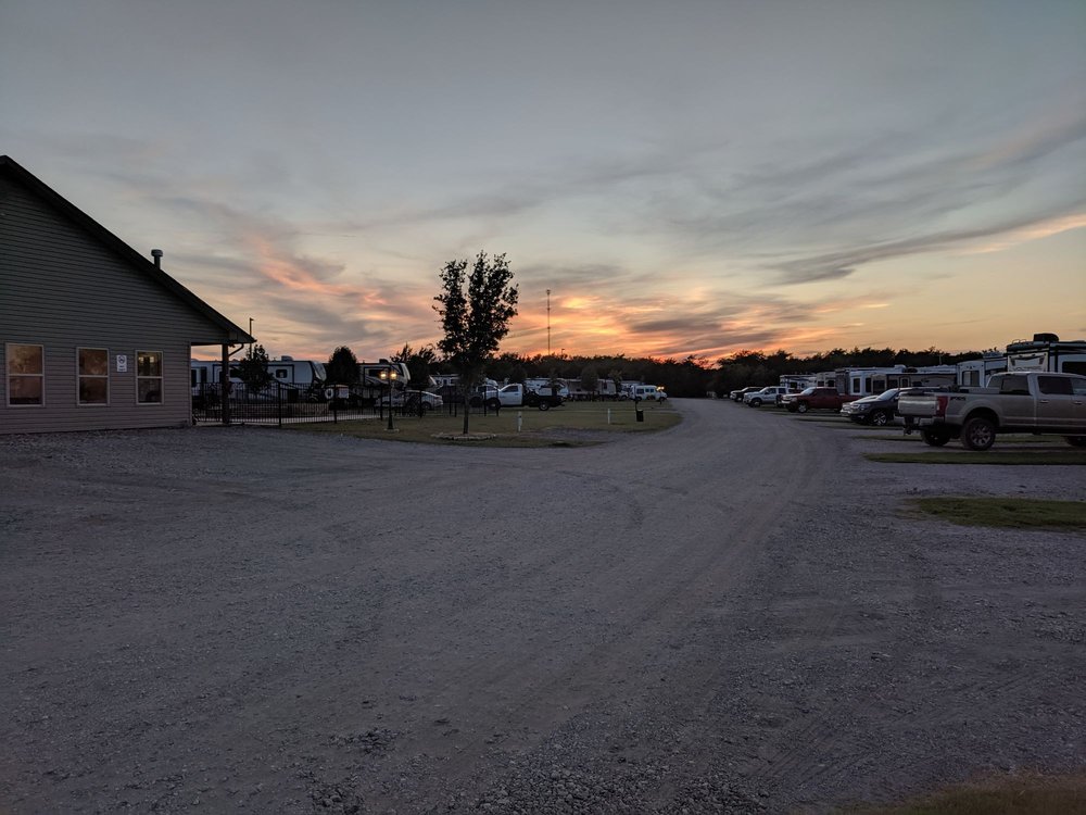 ROCKIN’ SUNSET RV Updated August 2024 11 Photos & 11 Reviews 9091