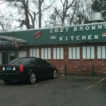 Cozy Brown's Kitchen - Soul Food Near Me - Eight Mile, Alabama