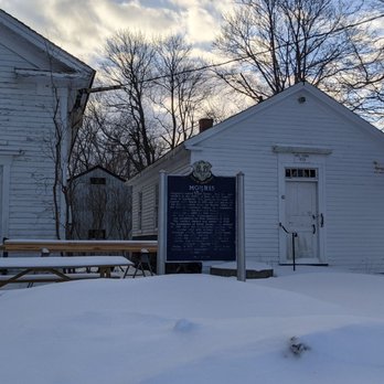 Morris Historical Marker - Landmarks & Historical Buildings Near Me - Morris, Connecticut