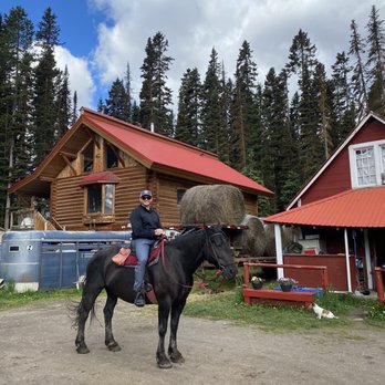 Timberline Tours - Tours Near Me - Lake Louise, Alberta Timberline Tours - Tours Near Me - Lake Louise, Alberta