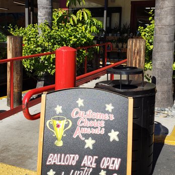 Trader Joe's - Grocery Near Me - Pasadena, California