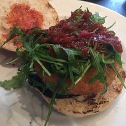 Billy the Kid burger sans harissa mayo, red onion & pesto. (wheel of goats cheese, aubergine & rocket with an "extra" of relish)