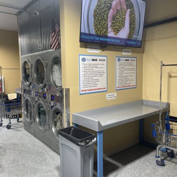 WaveMax Laundry - Laundromat Near Me - Tustin, California