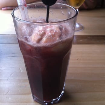 Expo Lounge - Cherry juice and cola float, scoop of vanilla ice cream on top! I drank a little before I took the photo, was filled to the top - Cafes Near Me - Manchester, XGM