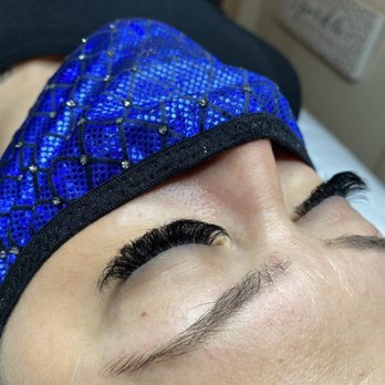 Lash Allure - Mega Volume Eyelash Extensions - Eyelash Service Near Me Lash Allure - Mega Volume Eyelash Extensions - Eyelash Service Near Me