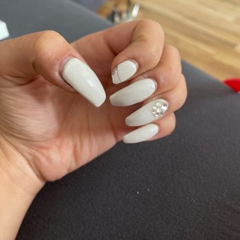 Aphrodite Nail Clifton - One week old nails (my wedding nails) - Nail Salons Near Me - Clifton, New Jersey