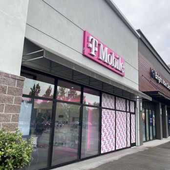 T-Mobile - My local T-Mobile store for the past eight years - Mobile Phones Near Me - Seattle, Washington T-Mobile - My local T-Mobile store for the past eight years - Mobile Phones Near Me - Seattle, Washington