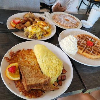 Sweet E's Cafe - Cafes Near Me - Honolulu, Hawaii Sweet E's Cafe - Cafes Near Me - Honolulu, Hawaii