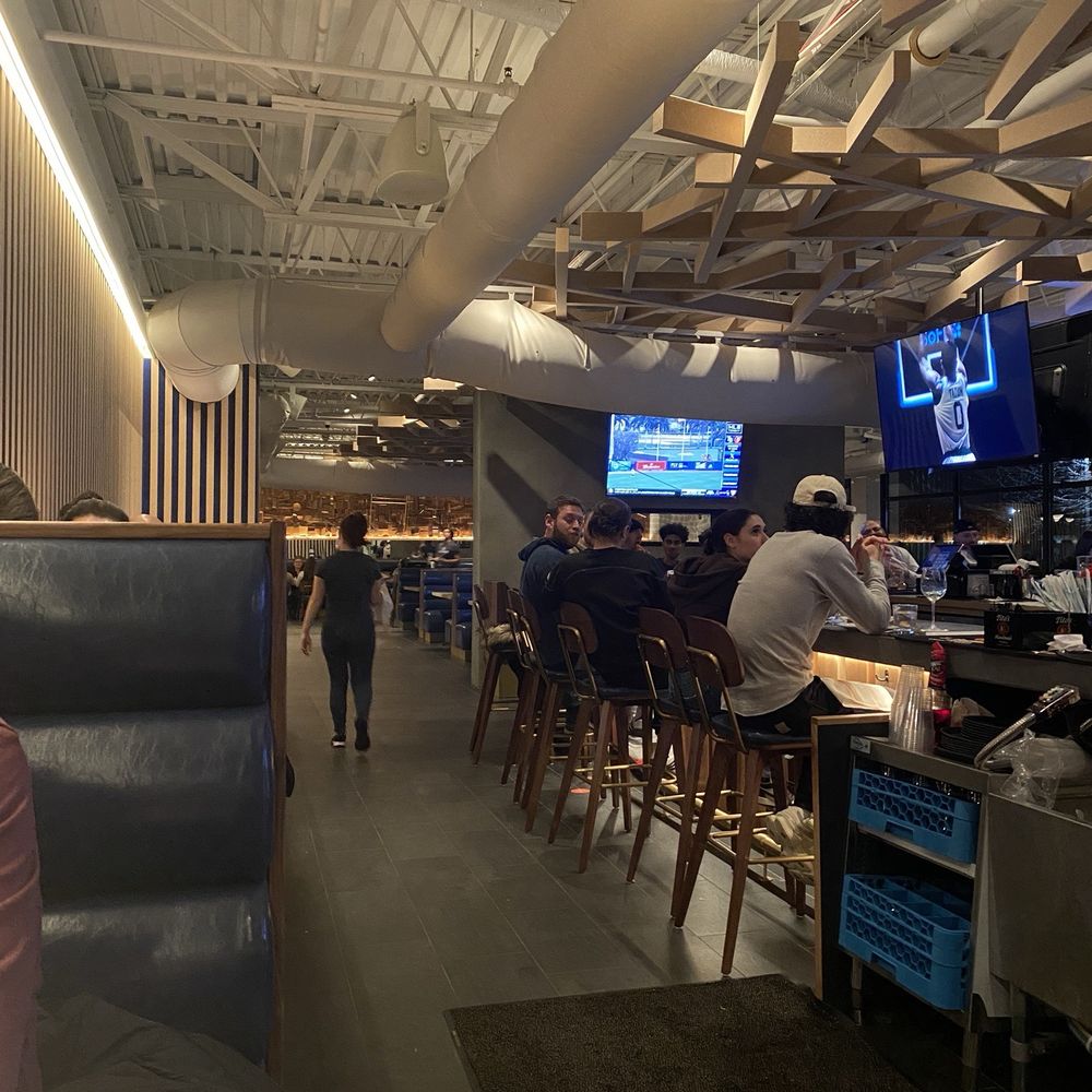 Haven Beer - Dining room - Brewpubs Near Me - Hamden, Connecticut Haven Beer - Dining room - Brewpubs Near Me - Hamden, Connecticut