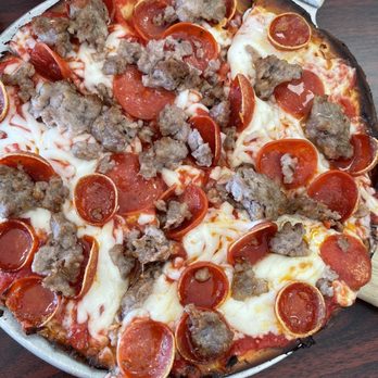 Old World Pizza - Gluten free Italian sausage and pepperoni pizza. - Pizza Near Me - Broken Arrow, Oklahoma Old World Pizza - Gluten free Italian sausage and pepperoni pizza. - Pizza Near Me - Broken Arrow, Oklahoma