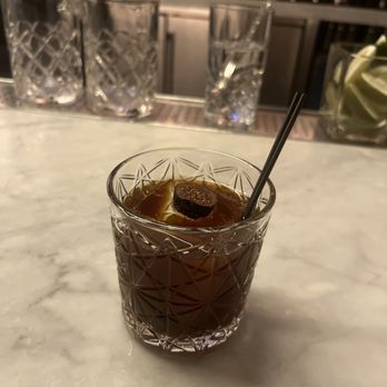 The Kimpton Journeyman Hotel - Fig Old Fashioned - Hotels Near Me - Milwaukee, Wisconsin The Kimpton Journeyman Hotel - Fig Old Fashioned - Hotels Near Me - Milwaukee, Wisconsin