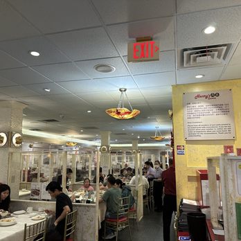 Henry's Cuisine - Inside - Asian Fusion Near Me - Alhambra, California Henry's Cuisine - Inside - Asian Fusion Near Me - Alhambra, California