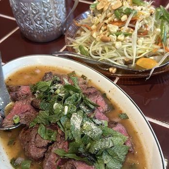 Dalah - Nam Tok - Thai Near Me - Pasadena, California
