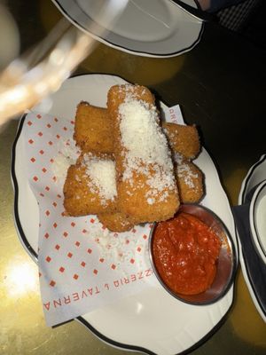 Zarella Pizzeria & Taverna by null