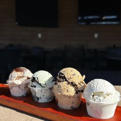 Lickety Splitz - Ice cream flight