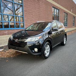 New Way Motors - 2015 TOYOTA RAV XLE
