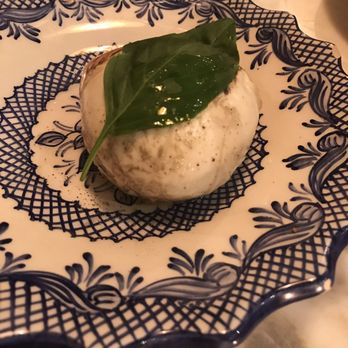 East Mamma - Burrata - Pizza Near Me - Paris, 75 East Mamma - Burrata - Pizza Near Me - Paris, 75