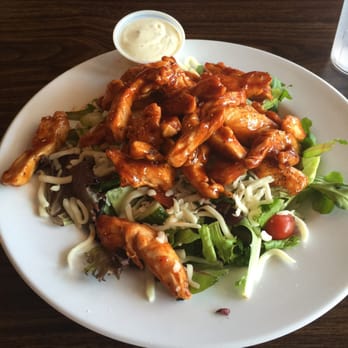 Cruise-in Cafe - BBQ Chicken Salad - American Near Me - Keysville, Virginia