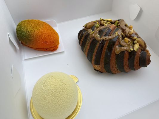 Lakon Paris Patisserie by null