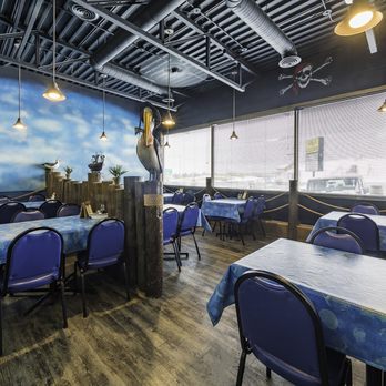 Pelican Pier Seafood Bar - Seafood Near Me - Calgary, Alberta