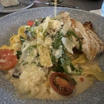 Ale & Compass Restaurant - Pappardelle Pasta with Chicken - American Near Me - Orlando, Florida Ale & Compass Restaurant - Pappardelle Pasta with Chicken - American Near Me - Orlando, Florida