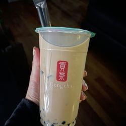 Gong Cha - Earl Grey Milk Tea with 3 J's