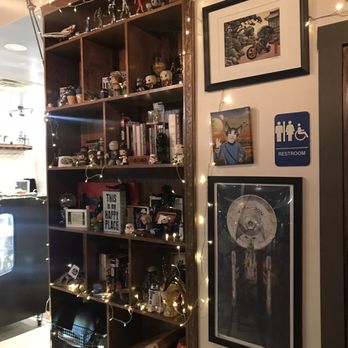 Ploughman's Deli & Cafe - Cafes Near Me - Houston, Texas
