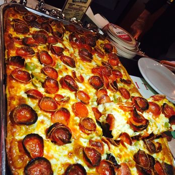 Barone's - Large pepperoni, green olives and jalapeños! Perfectly crispy, cheesy goodness!!!! - Italian Near Me - Valley Glen, California