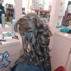 PJ's College of Cosmetology