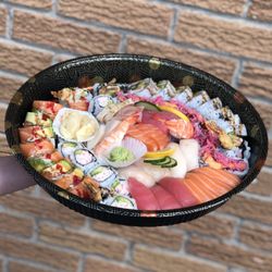 Kyo Sushi - Large Party Tray $48.95