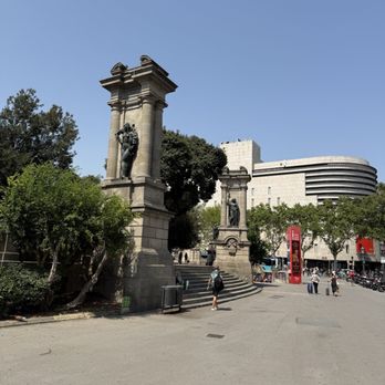 Plaça Catalunya - Landmarks & Historical Buildings Near Me - Barcelona, B Plaça Catalunya - Landmarks & Historical Buildings Near Me - Barcelona, B