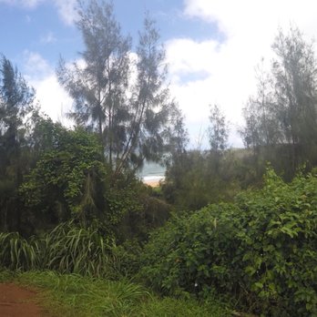 Secret Beach & Lava Pools - Beaches Near Me Secret Beach & Lava Pools - Beaches Near Me