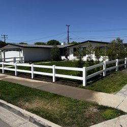 Legacy Fence - Vinyl Ranch Style Railing in Costa Mesa