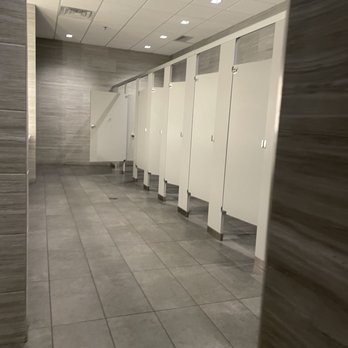 NCG Cinemas - Women's bathroom - Cinema Near Me - Atlanta, Georgia