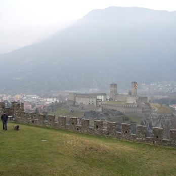Castello di Montebello - View of Castleground from Montebello. - Landmarks & Historical Buildings Near Me - Daro, TI