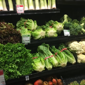 Oneota Community Food Co-op - Local leeks, organic lettuce and local gold beets - Grocery Near Me - Decorah, Iowa