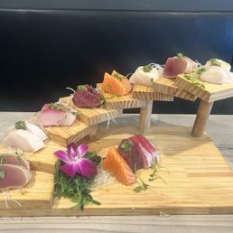 Sashimi Deluxe Sashimi Deluxe