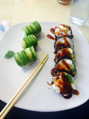 Akitas Sushi by null