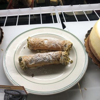 Mandola's Italian - Cannoli - Italian Near Me - Austin, Texas