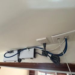 The Remo Group - Starlink Residential Gen3 Power Block and Router Installation.