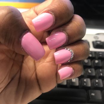 Emma's Nails And Spa - LOVE MY NAILS, once again.  Thank you Tommy. - Nail Salons Near Me - Philadelphia, Pennsylvania